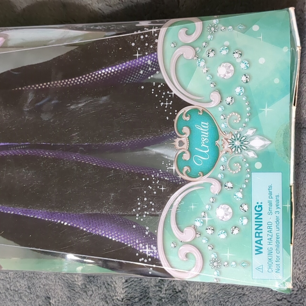Ursula Disney Store The Little Mermaid Plush & Plastic Vinyl 11" Doll Figure - Picture 3 of 8